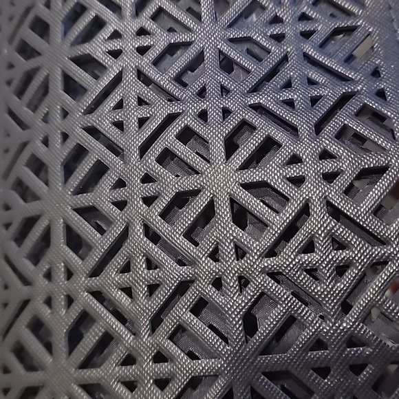 🆕️Tory Burch Lazer Cut Out Bag - Picture 13 of 14